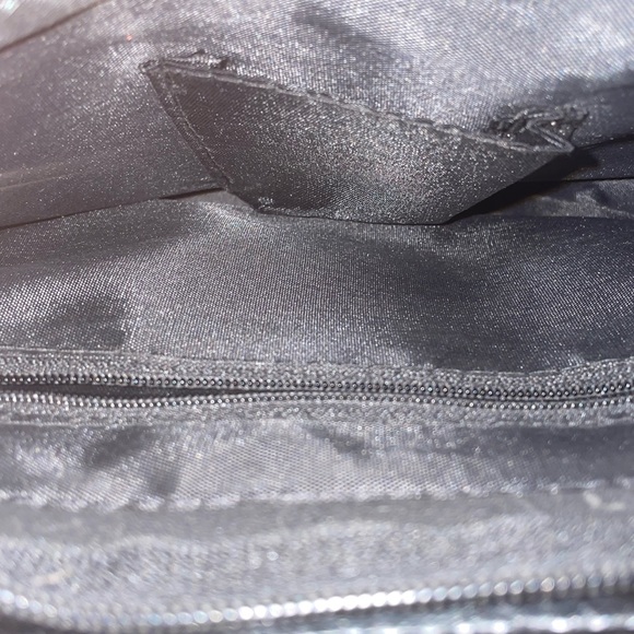 Black Convertible Purse - Picture 4 of 4